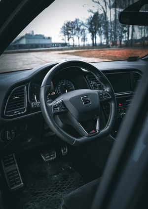 Seat Leon cena 105000 przebieg: 75000, rok produkcji 2017 z Opole małe 172